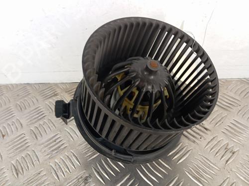 Used Heater blower motor Heater blower motor RENAULT TWINGO II (CN0_) 1.5 dCi 75 (75 hp) 34301231 34301231
