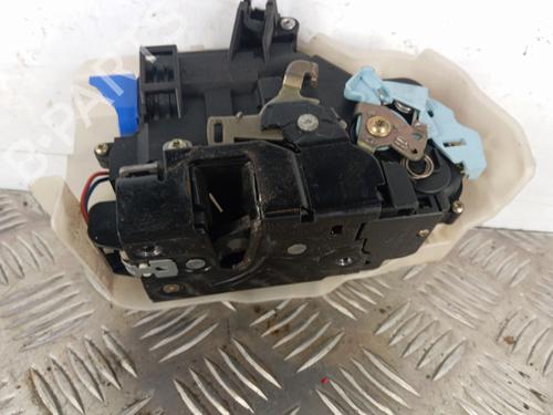 Used Front right lock Front right lock VW TOURAN (1T1, 1T2) [2003-2011] 34301107 34301107