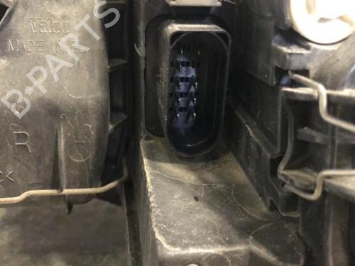Used Right headlight Right headlight AUDI A4 B6 Avant (8E5) 1.9 TDI (130 hp) 34298336 34298336