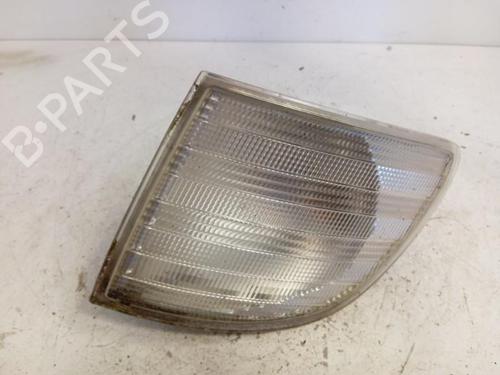 Used Left front indicator Left front indicator MERCEDES-BENZ V-CLASS (638/2) V 220 CDI (638.294) (122 hp) 34298709 34298709