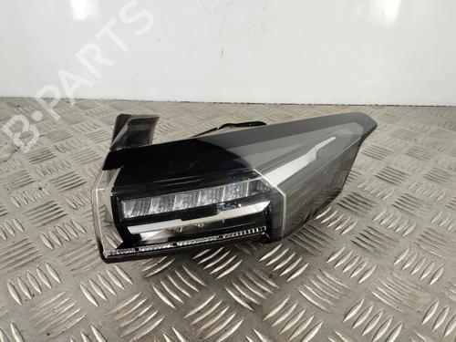 Used Right taillight Right taillight PEUGEOT 308 SW III (FC_, FJ_, FR_, F4_, FN_) BlueHDi 130 (FCYHZL, FCYHZT) (131 hp) 40002458 40002458