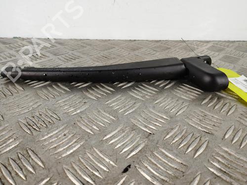 Braccio tergicristallo posteriore Braccio tergicristallo posteriore PEUGEOT 207 (WA_, WC_) 1.4 HDi (68 hp) 39897670 39897670