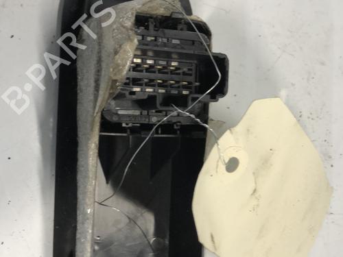 Used Left front window switch Left front window switch RENAULT SCÉNIC II (JM0/1_) 1.5 dCi (JM1F) (86 hp) 34299992 34299992