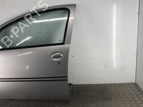 Used Left front door Left front door PEUGEOT 107 (PM_, PN_) 1.0 (68 hp) 34301980 34301980