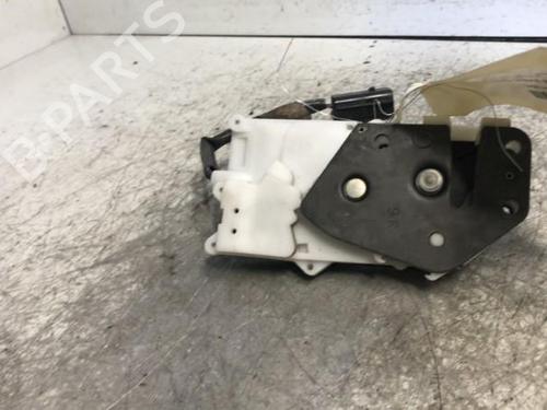 Vergrendeling rechts voor Vergrendeling rechts voor ROVER 25 I Hatchback (RF) 1.4 16V (84 hp) 34298220 34298220