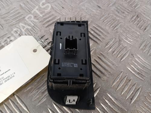 left-front-window-switch-opel-zafira-tourer-c-p12-2011-34302333 main image