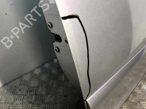 Used Right front door Right front door OPEL ASTRA H GTC (A04) 1.9 CDTi 16V (L08) (120 hp) 34300200 34300200