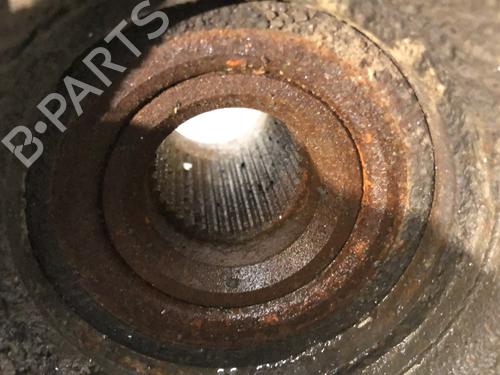 Used Right front steering knuckle Right front steering knuckle PEUGEOT BOXER Van 2.2 HDi 100 (101 hp) 34299115 34299115