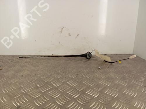 Antenne/Base Antenne/Base PEUGEOT 208 I (CA_, CC_) 1.6 HDi / BlueHDi 75 (75 hp) 34303460 34303460