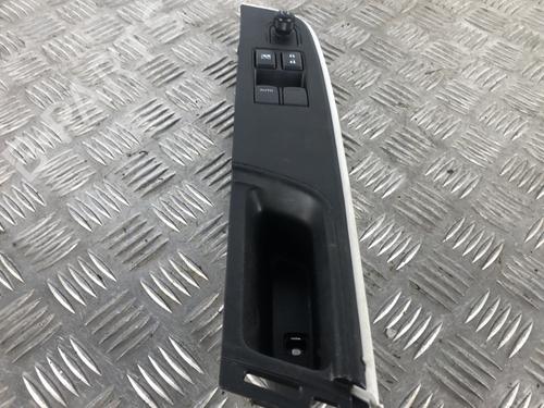 Used Left front window switch Left front window switch SUZUKI SWIFT V (AZ) [2017-2026] 34303118 34303118
