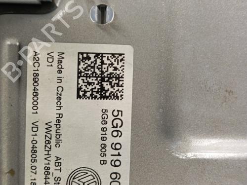 Used Display monitor Display monitor VW T-ROC (A11, D11) 2.0 TSI 4motion (190 hp) 34303808 34303808