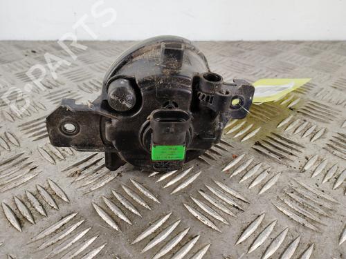 Used Right front fog light Right front fog light NISSAN X-TRAIL I (T30) 2.2 dCi 4x4 (136 hp) 35925468 35925468
