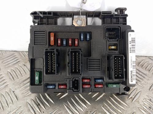Used Fuse box Fuse box CITROËN C2 (JM_) 1.1 (60 hp) 34301582 34301582