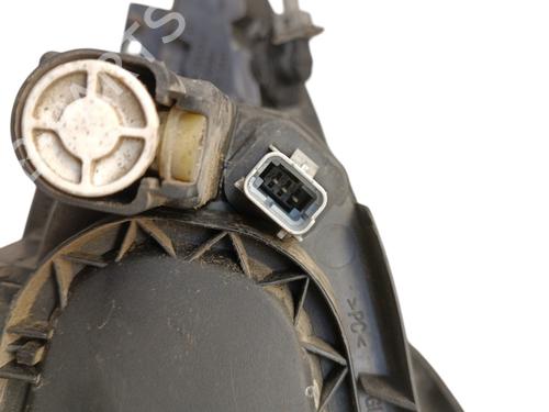 Used Right headlight Right headlight PEUGEOT 206 Hatchback (2A/C) 1.4 HDi eco 70 (68 hp) 36473193 36473193