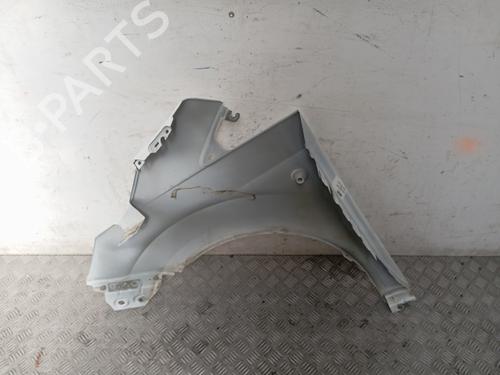 Used Right front fenders Right front fenders 38458560 38458560