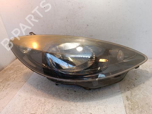 Used Right headlight Right headlight PEUGEOT 1007 (KM_) 1.6 16V (109 hp) 35810535 35810535