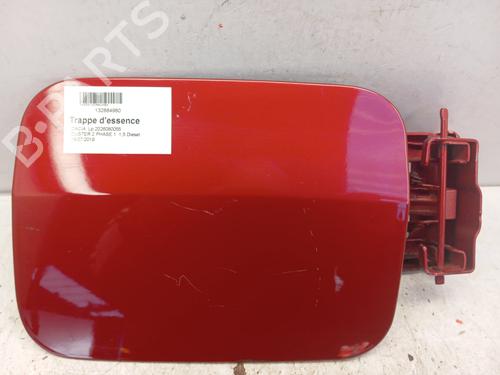 fuel-flap-dacia-duster-hm_-2017-39488290 main image