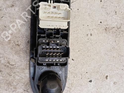 Left front window switch RENAULT KANGOO / GRAND KANGOO II (KW0/1_) 1.5 dCi 90 (KW05, KW08, KW0G, KW11) | BP36472779I27 - Image 3