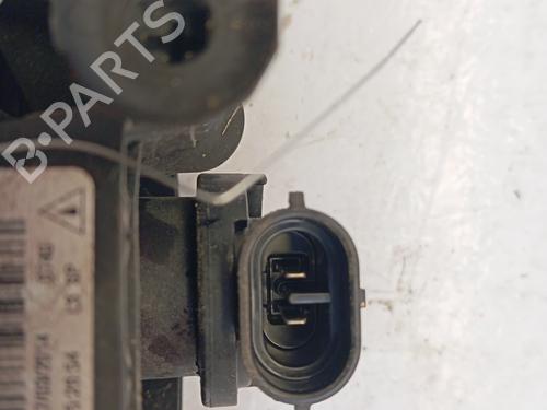 Used Right front fog light Right front fog light 37586726 37586726