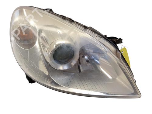 Used Right headlight Right headlight MERCEDES-BENZ B-CLASS Sports Tourer (W245) B 180 CDI (245.207) (109 hp) 35810032 35810032
