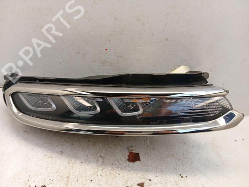 Used Right daytime light Right daytime light CITROËN C3 III (SX) 1.2 THP 110 (SXHNPS, SXHNZT, SXHNZ6) (110 hp) 39885454 39885454