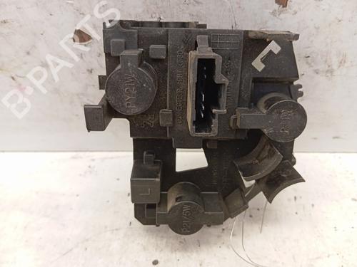 Support de lampe Support de lampe PEUGEOT 206+ (2L_, 2M_) 1.1 (60 hp) 34328715 34328715