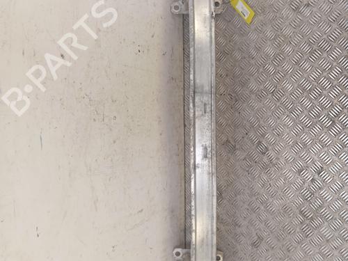 Used Front bumper reinforcement Front bumper reinforcement 38010093 38010093