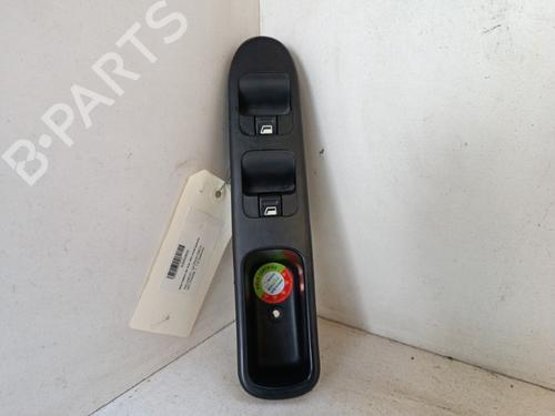 Used Left front window switch Left front window switch PEUGEOT 307 (3A/C) 1.6 16V (109 hp) 34322865 34322865
