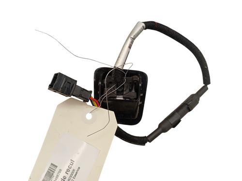 Used Camera Camera PEUGEOT 2008 I (CU_) 1.2 THP 110 / PureTech 110 (110 hp) 34329992 34329992