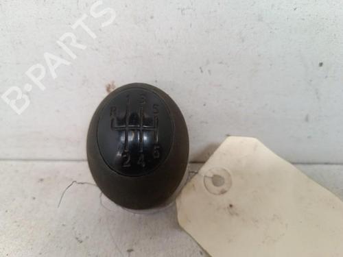 Gearknop Gearknop RENAULT MASTER II Platform/Chassis (ED/HD/UD) 2.5 dCi (ED01, ED0Y, ED41, ED4Y, ED81, ED8Y, ED91, ED9Y,... (146 hp) 34322139 34322139