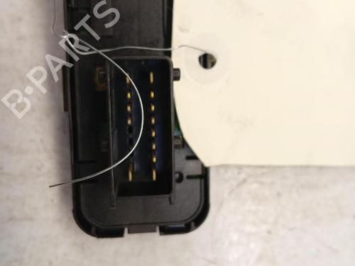 Used Left front window switch Left front window switch CITROËN C3 Picasso (SH_) 1.6 HDi (90 hp) 40348284 40348284