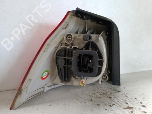 Feu arrière droit Feu arrière droit VW GOLF V (1K1) 2.0 GTI (200 hp) 34322853 34322853