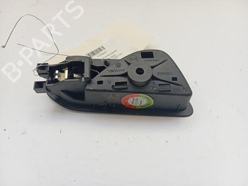 rear-left-interior-door-handle-renault-arkana-i-lcm_-ldn_-2019-34327089 main image