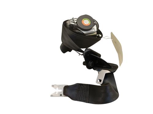front-right-seatbelt-renault-megane-iii-hatchback-bz01_-b3_-2008-36473154 main image