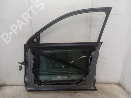 Dør høyre foran Dør høyre foran VW TOUAREG (7LA, 7L6, 7L7) 2.5 R5 TDI (174 hp) 34322844 34322844