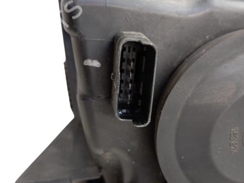Left headlight RENAULT SCÉNIC II (JM0/1_) 1.5 dCi (JM0F) | BP35809747C28 - Image 3