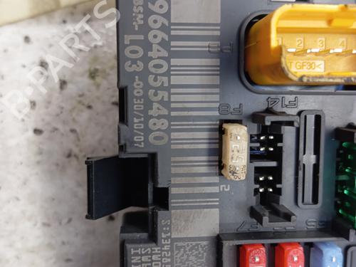 Used Fuse box Fuse box CITROËN C3 I (FC_, FN_) [2002-2013] 34329270 34329270