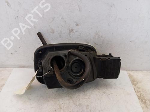 fuel-flap-renault-megane-iv-hatchback-b9amn_-2015-34324053 main image