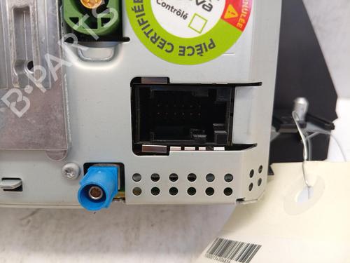 display-monitor-ford-kuga-ii-dm2-2012-40348146 main image
