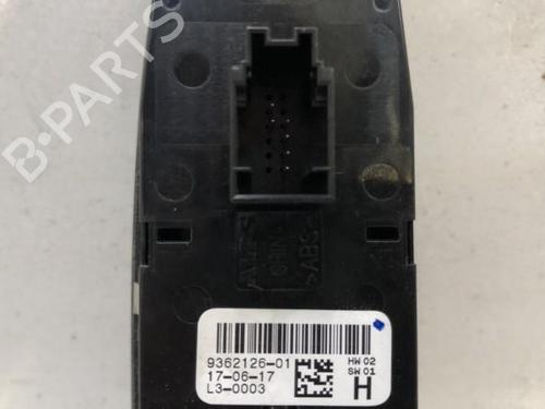 Used Left front window switch Left front window switch BMW 1 (F21) 114 d (95 hp) 34321063 34321063