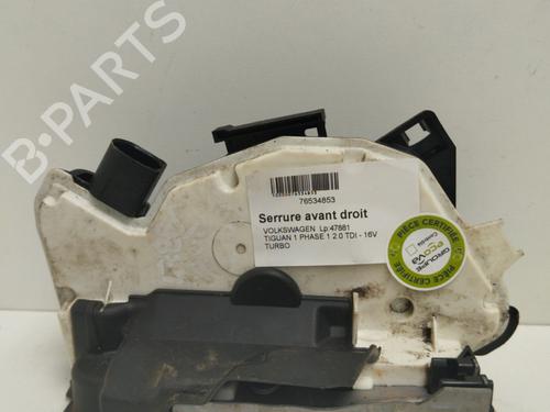 Højre fortil lås Højre fortil lås VW TIGUAN (5N_) 2.0 TDI (110 hp) 34320465 34320465