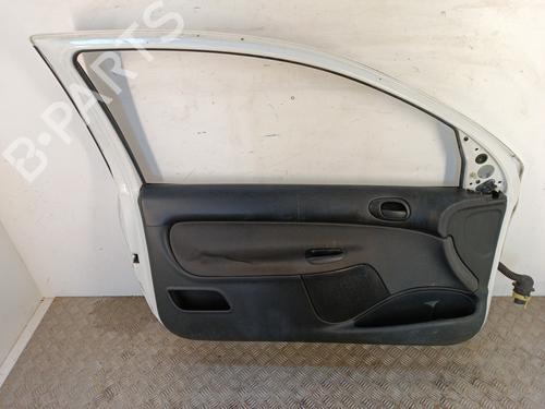 Used Left front door Left front door PEUGEOT 206+ (2L_, 2M_) 1.4 HDi eco 70 (68 hp) 35808647 35808647