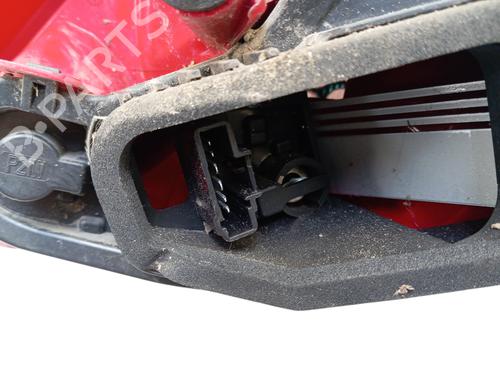 Farolim esquerdo Farolim esquerdo PEUGEOT 207 (WA_, WC_) 1.4 16V (95 hp) 36473073 36473073
