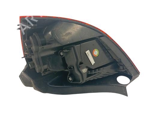 Venstre baglygte Venstre baglygte RENAULT MEGANE II (BM0/1_, CM0/1_) 1.6 16V (BM0C, CM0C) (113 hp) 34327395 34327395