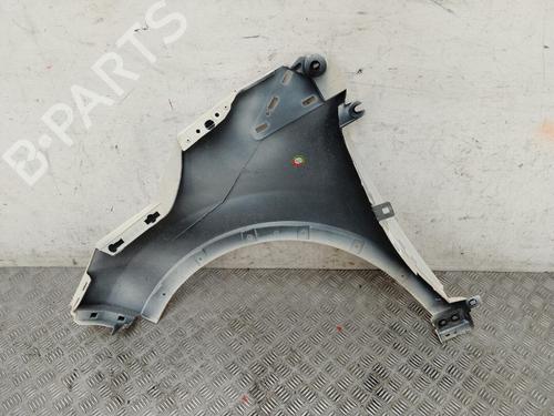 Used Right front fenders Right front fenders 39110339 39110339