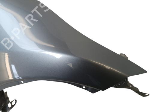 Used Right front fenders Right front fenders 37077999 37077999