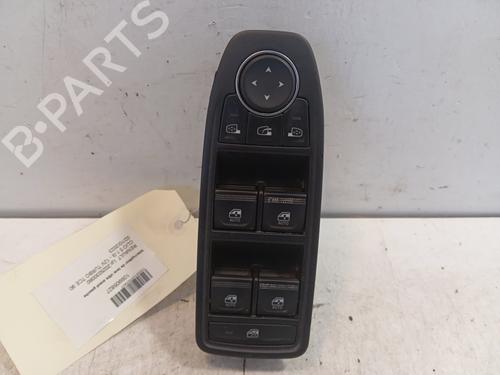 venstre-fortil-elrude-kontakt-renault-clio-v-b7_-2019-37737765 main image