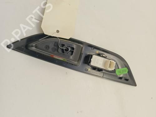 Used Left rear window switch Left rear window switch PEUGEOT 2008 II (UD_, US_, UY_, UJ_, UR_, UC_) [2019-2026] 34327195 34327195