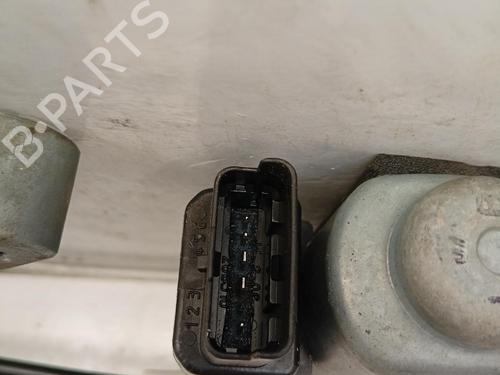 Rudehejsemekanisme Højre foran Rudehejsemekanisme Højre foran RENAULT MEGANE II (BM0/1_, CM0/1_) 1.6 16V (112 hp) 39885355 39885355