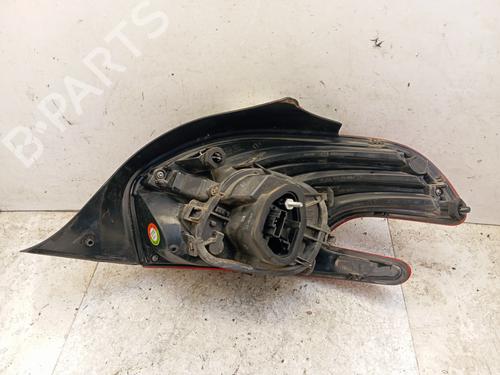 Venstre baglygte Venstre baglygte PEUGEOT 208 I (CA_, CC_) 1.2 PureTech 82 (82 hp) 37077755 37077755